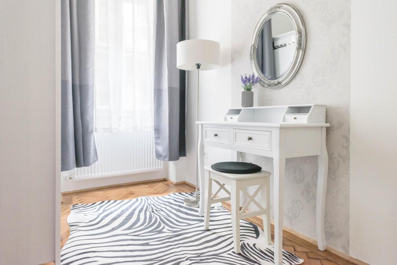 Dominik Apartment Budapest Eksteriør bilde