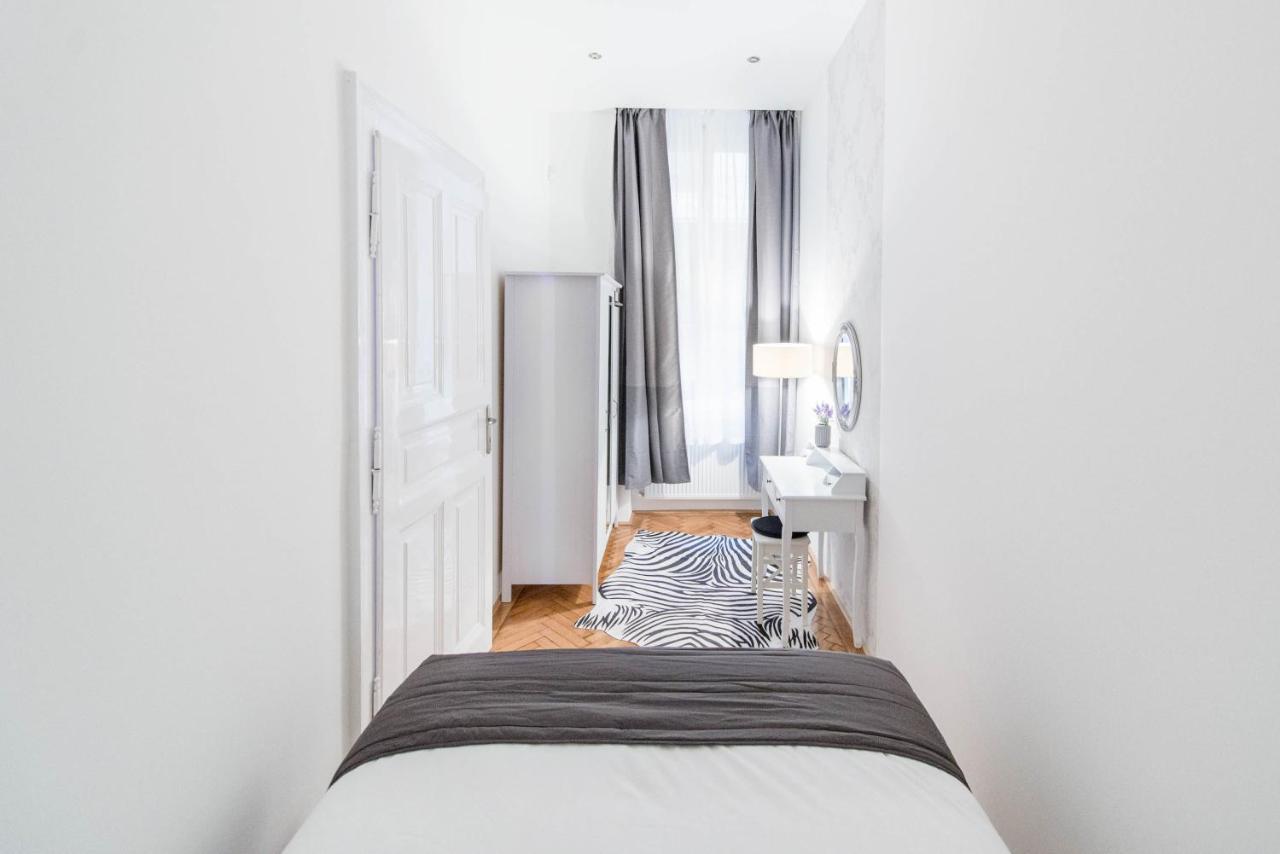 Dominik Apartment Budapest Eksteriør bilde